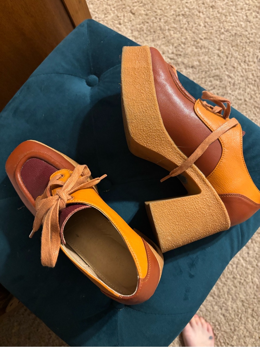 Retro Two-Tone Platform Lace-Up Heels in Orange and Brown